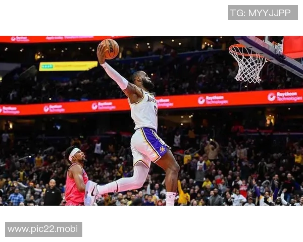 东契奇37+11+13刷爆纪录！湖人狂胜奇才升西部第五詹姆斯空接背扣